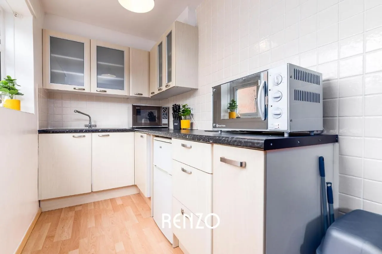 Appartamento Bright And Warm 1-Bed Annexe In West Bridgford, Nottingham By Renzo, Free Driveway Parking!